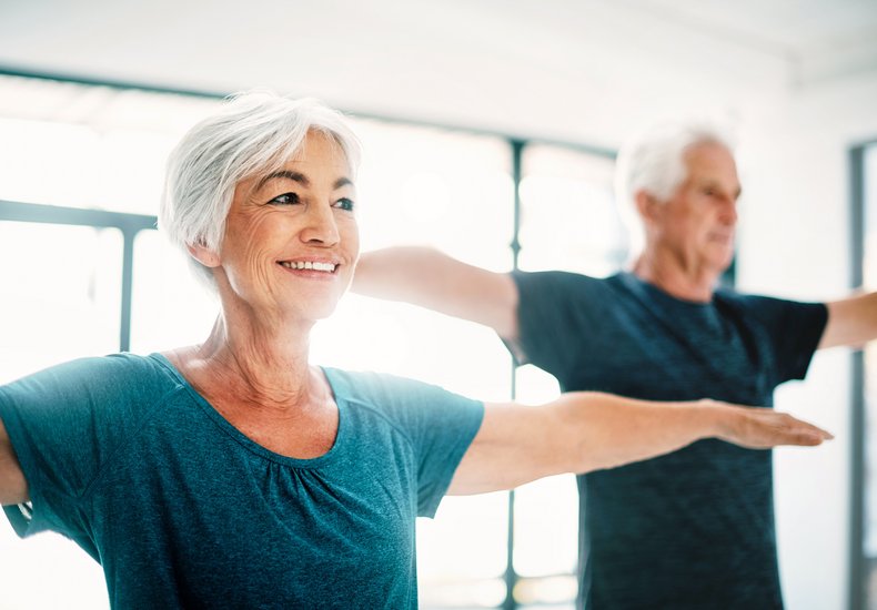 Pärchen beim Yoga